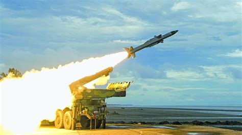 Indian Armed Forces tests Akash Prime missile in Ladakh: destroys dual ...