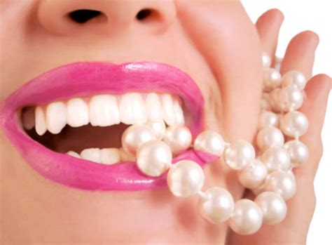 Delhi Dentist offering best Smile Modification, Veneers, Inlays and Onlays