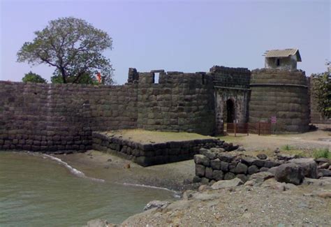 Kolaba Fort Alibaug Raigad Maharashtra History & Architecture