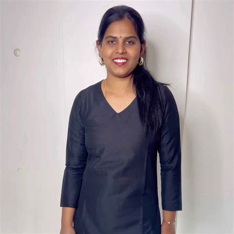 Srinidhi - Silk Cotton Kurta Set - Black – Ichika