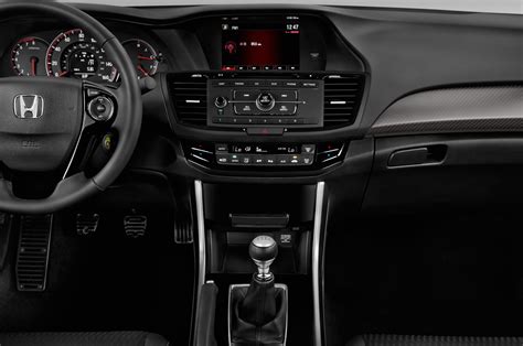2017 Accord Honda Photos and Videos - MotorTrend