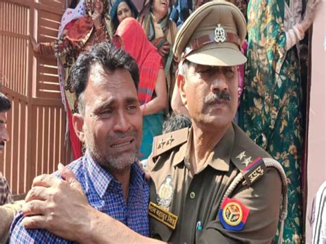 Badaun Murder Case News: पुलिस के आधे अधुरे खुलासे से बच्चों के पिता ...