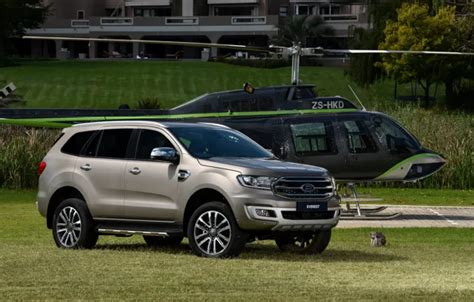 Download wallpaper grass, lawn, Ford, helicopter, Everest, Limited, 4WD ...