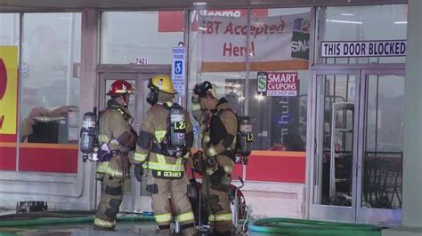 Fire breaks out at Family Dollar in west Phoenix | FOX 10 Phoenix