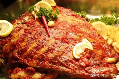 馋虫小吃站：黑龙江牡丹江，本地人带路，堪称一绝的特色小吃！
