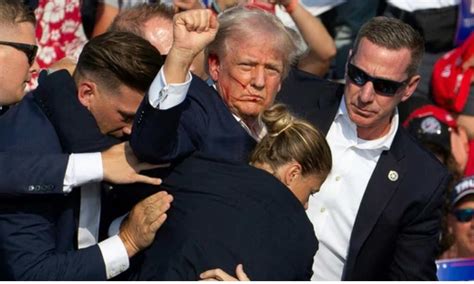 Donald Trump Shooting Video: ताबड़तोड़ गोलीबारी, 1 इंच की हुई चूक, नहीं ...