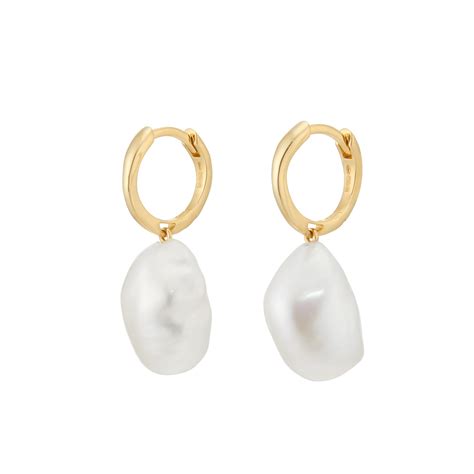 Mappin & Webb 18ct Yellow Gold Fresh Water Pearl Fluid Hoop Earrings ...