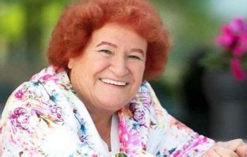 Selda Bağcan Kimdir, Hayatı ve Resimleri