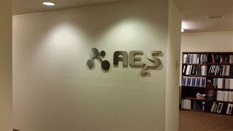 Engineering Sign Structures 的图像结果