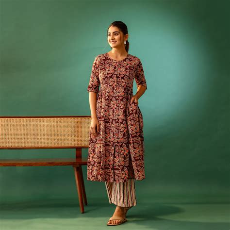 Maroon and Cream Floral-Striped Printed Cotton Co-ord Set – Vivika Fashion