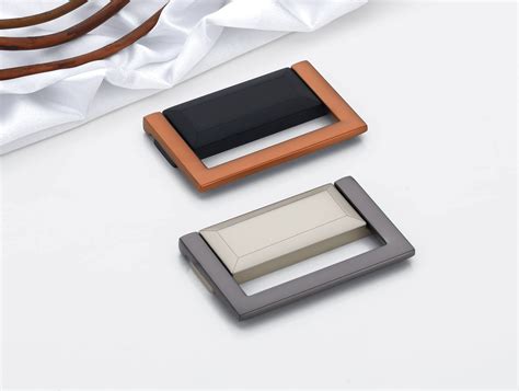 Contemporary Recessed Drawer Kadi - Dual Tone Accents