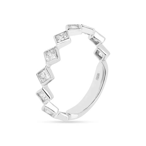 Roovi Daylight 925 Silver American Diamond Ring