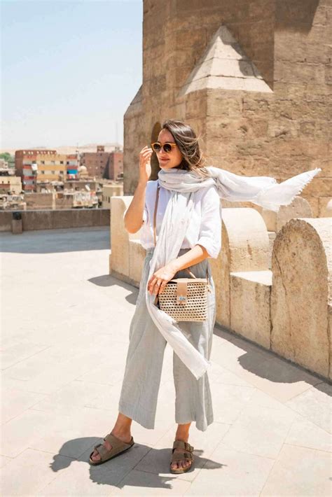 Morocco Travel Outfit, Winter Travel Outfit, Winter Desert Outfit ...