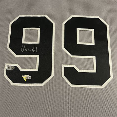 Aaron Judge // New York Yankees // Autographed Jersey + Framed - Sports ...