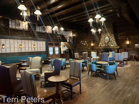 McKim's Mile House: Disney World’s Newest DVC Lounge is Open!