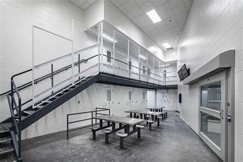 Warren County, IA - Justice Center | Shive-Hattery