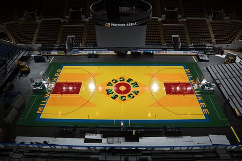 Iconic MECCA Court Returns To UW-Milwaukee Panther Arena | Milwaukee Bucks