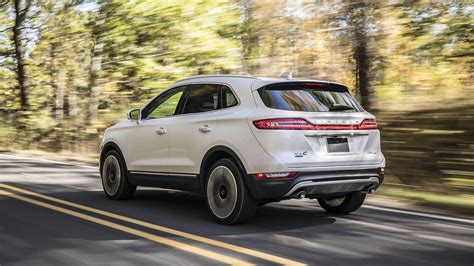 Facelifted 2019 Lincoln MKC Adopts Continental Grille - autoevolution