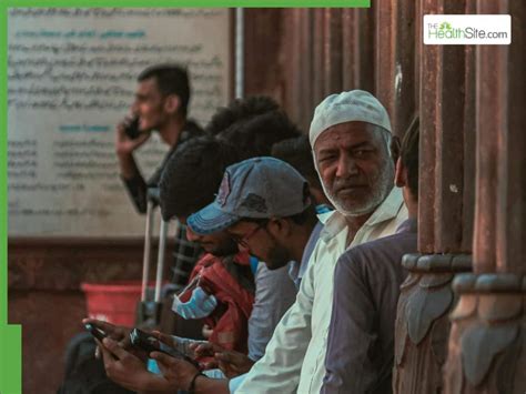 H3N2 Flu Outbreak In Delhi: Persistent Sore Throat, To Runny Nose ...