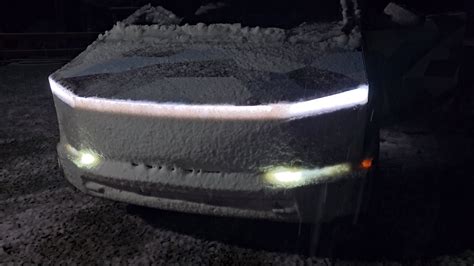 Tesla Cybertruck's Design Flaw Allows Snow To Accumulate and Block the Headlights - autoevolution - problems with cybertruck