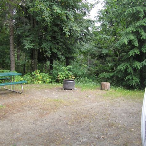 CEDAR BAY RV PARK (Kaslo, Kootenay Rockies) - Campground Reviews ...