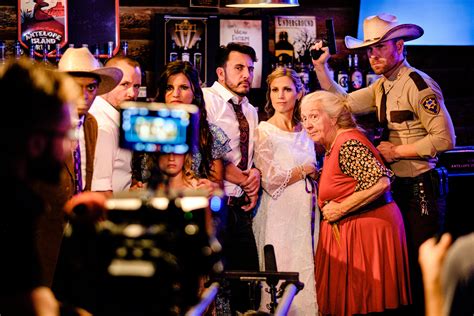 Alien Country Trailer 的图像结果