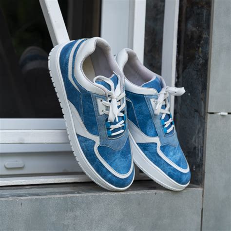 The Aurous Sapphire Laceup Sneakers – TheAurous