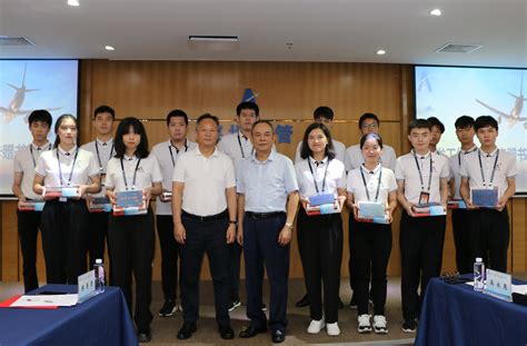 深圳空管站顺利完成2021年新员工入职系列工作 - 中国民用航空网