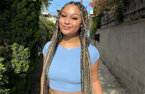 Veondre Mitchell's bio: age, height, parents, net worth, boyfriend, family, wiki - Kemi Filani News