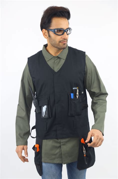 Industry Workwear: Gear Up for Success In Work Environment – Mallcom ...