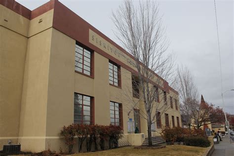 Siskiyou County Superior Court in Yreka, CA. Siskiyou County, Klamath ...