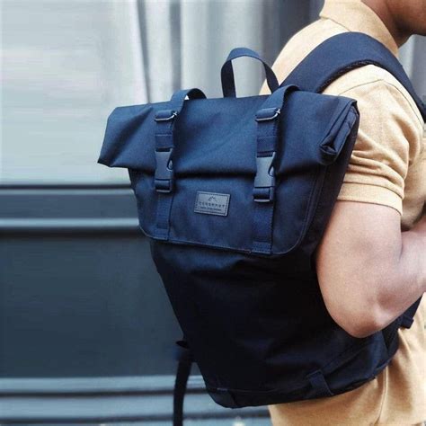 Doughnut Christopher Large Travel Backpack 18L - Navy Edition