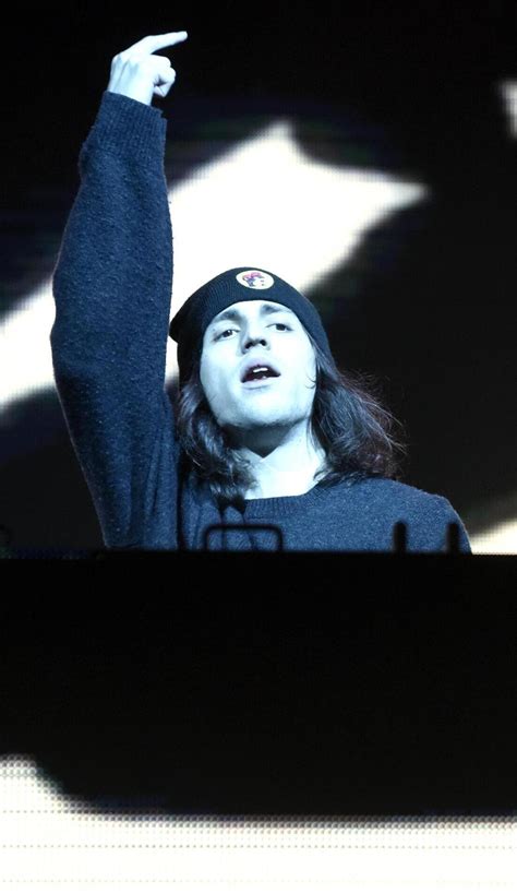 Porter Robinson Tickets - 2022 Porter Robinson Concert Tour | SeatGeek