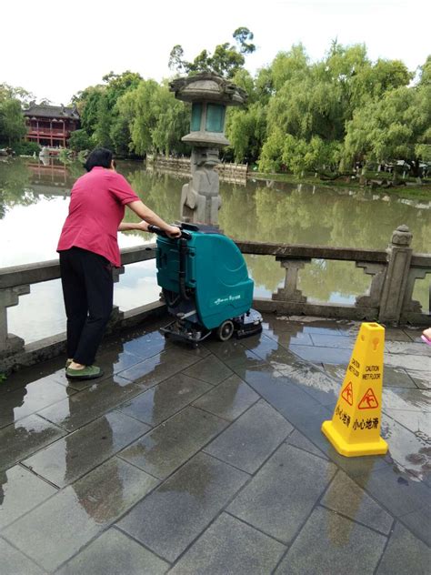 急寻 14岁女孩在北京市海淀区香山路走失|女孩_新浪新闻