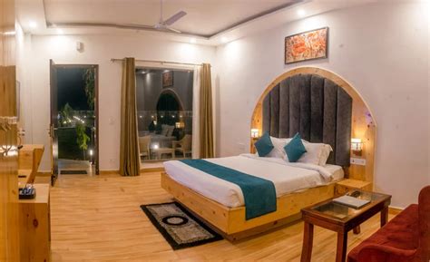 Green Retreat Resort Hotel in Jim Corbett