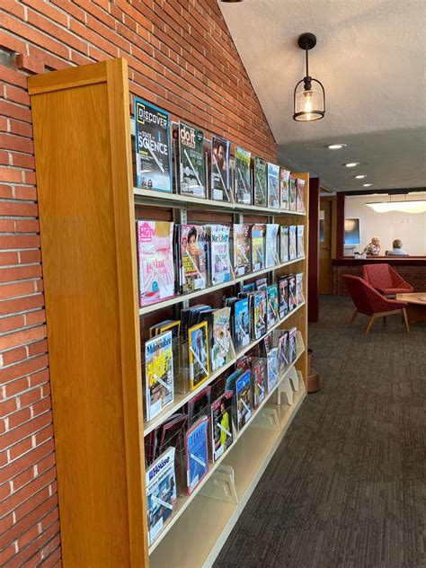 Lake Geneva Public Library - Library Furniture International