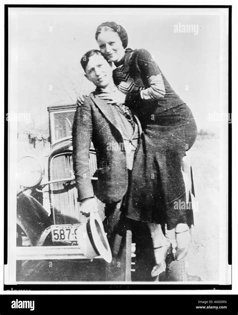 Bonnie and clyde hi-res stock photography and images - Alamy