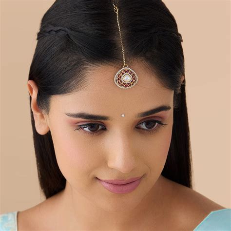 Elegant Maang Tikka Designs | Maang Tikka Trends – Page 5