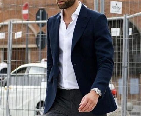 Business-Casual Street-Style Men 的图像结果