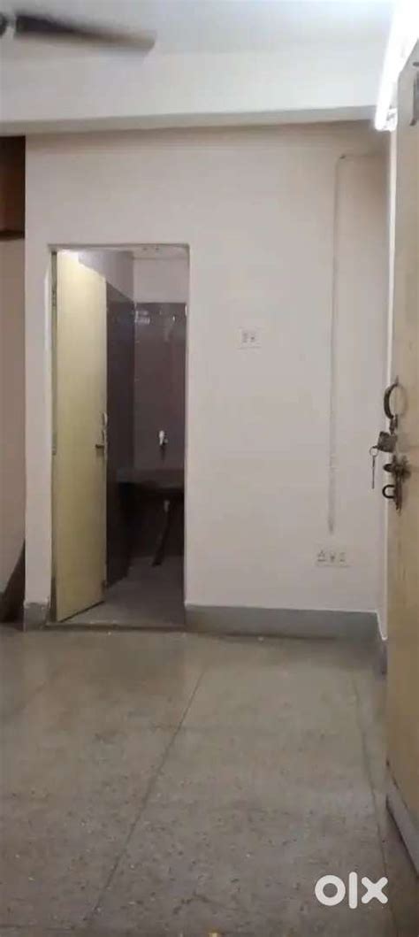 2 bhk flat for sell in sonari near g town 20 lac - For Sale: Houses ...