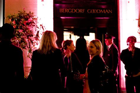 Bergdorf Goodman, New York - TimesTravel