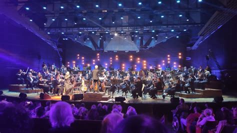 Idan Reichel and the Israel Philharmonic orchestra - Yaron Gottfried