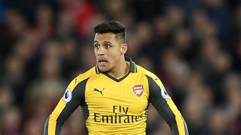 Alexis Sanchez starting on bench for Arsenal was 'madness', say Sunday ...