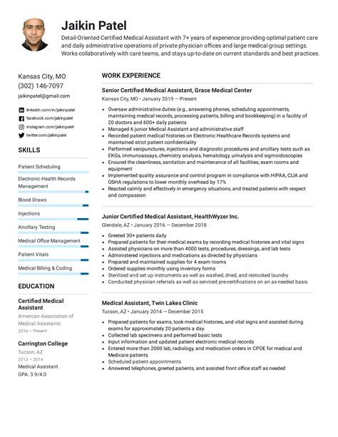 The Right Way to List Job Titles on Your Resume in 2025 | Easy Resume