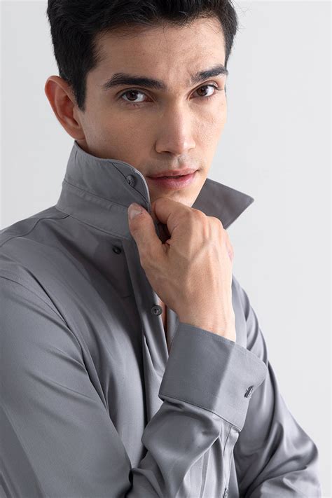 Buy Men's On Loop Grey Satin Stretch Shirt Online | SNITCH