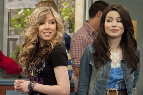 Sam Icarly Nudes