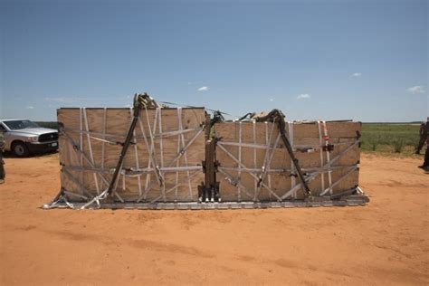 27th Eng. Bn. conducts Airdrop certification testing on new Airfield ...