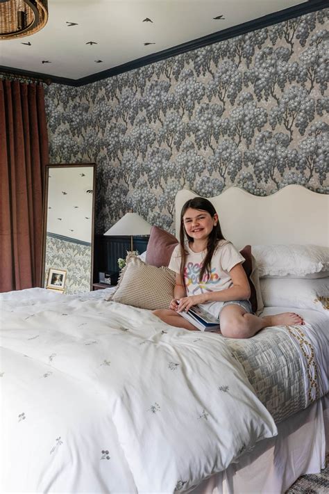 Swedish Cottage Bedroom Decorating Ideas & Girls Room Tour - DESIGN IT ...