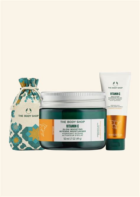 Vitamin C Skin Care Set with Pouch | The Body Shop