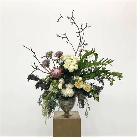 Elegant Sympathy Flowers Rochester NY | Funeral Flower Delivery – STACY ...